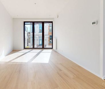 Appartement te huur - Photo 1