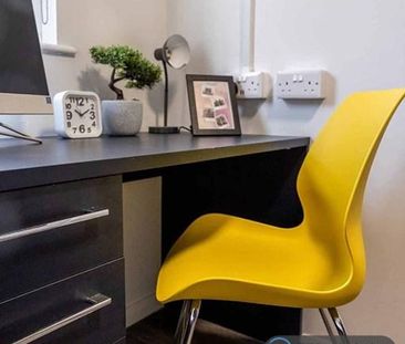 1 bedroom in a flat share to rent - Photo 5