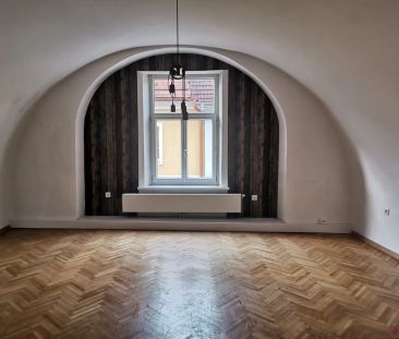 Große Wohnung im schönen Altbaustil in Bruck an der Mur - Foto 1