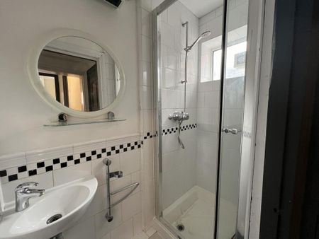 5 bedroom terraced house to rent - Photo 3