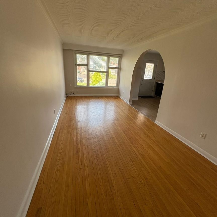 For Lease - 100 Snowood Court, Toronto, Ontario - Photo 1