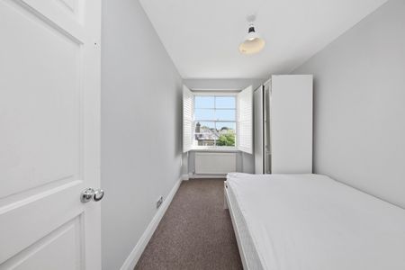 3 Bed Flat, Camden Road, N7 - Photo 3