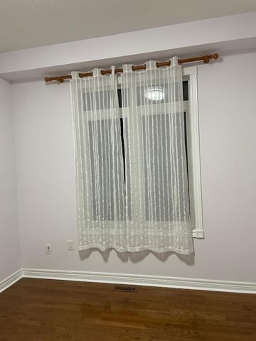 For Lease - 185 Jefferson Forest Drive, Richmond Hill, Ontario - Photo 4