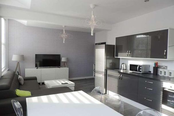 Priestgate, Peterborough, PE1 - Photo 1