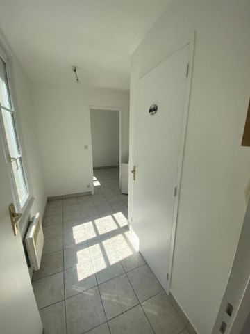 Location Appartement 1 pièce 29m² TOURS 37000 - Photo 4
