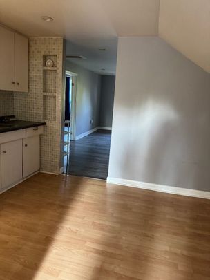 For Lease - 2073 15 Side Road Unit# B, Milton, Ontario - Photo 1