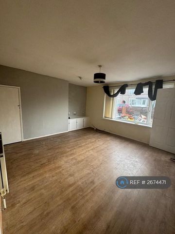 4 bedroom terraced house to rent - Photo 2