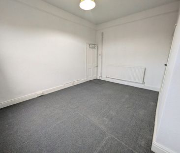 Duplex to rent on - Photo 2