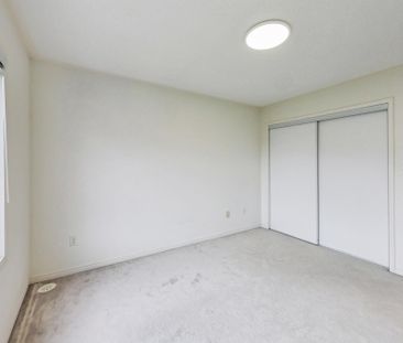 For Lease - 19 Hays Boulevard Unit# 4, Oakville, Ontario - Photo 6