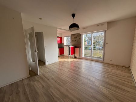 Location Appartement 2 pièces 35m² RENNES 35000 - Photo 2
