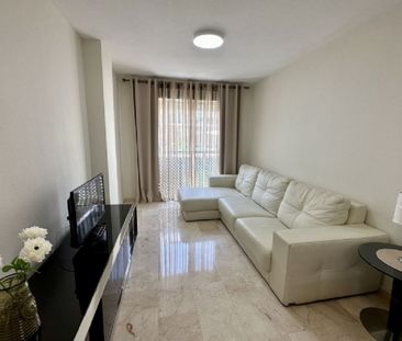 1 Bedroom Apartment For Rent in Estepona, Málaga - Photo 4