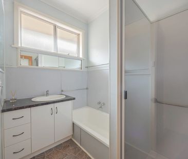 Comfortable Living in Popular Alfredton - Photo 1