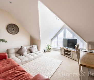 2 bedroom flat to rent - Photo 3