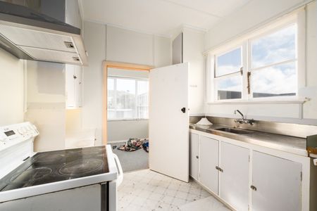 38 Bannister Avenue, Johnsonville - Photo 5