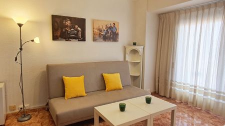 Apartamento de alquiler en Carrer de la Ràbida, 1, Playa de Gandia - Photo 5