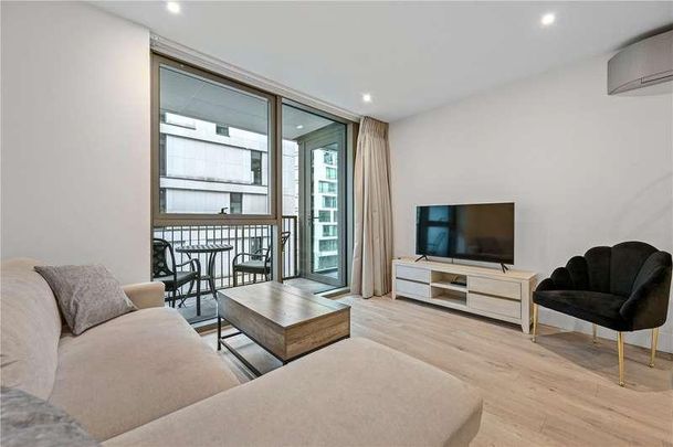 Maclaren House, Warwick Lane, Kensington, London, W14 - Photo 1