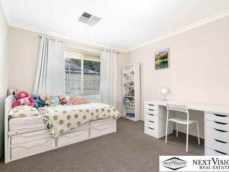 9 Rubery Way, Byford - Photo 4