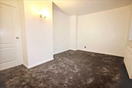 2 bedroom semi-detached house to rent - Photo 2