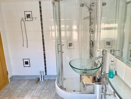 College Street, Nottingham, NG10 - Photo 4