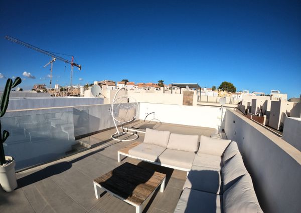 425 Villamartin Paradise