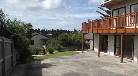 Wonderful in Torbay - Photo 3