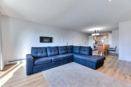 2370 Rue Henri-Cyr, J3Y 8G8, J3Y 8G8, Longueuil - Photo 3