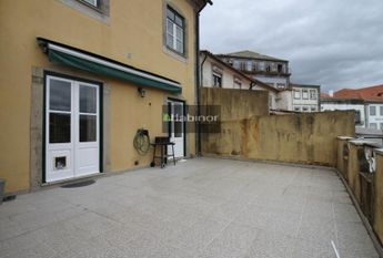 Apartamento T1+1 em Viana do Castelo