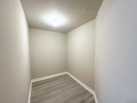 For Lease - 280 Wentworth Street Unit# 125, Oshawa, Ontario - Photo 5