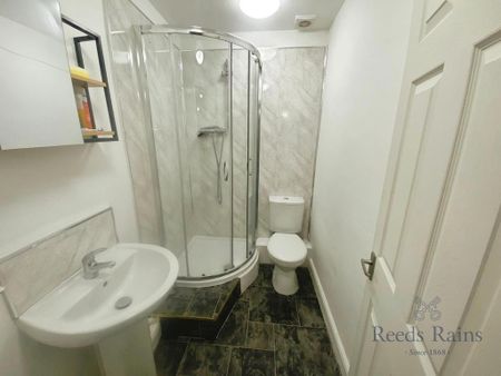 1 bedroom apartment to rent - Photo 3