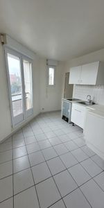 Location Appartement 1 pièce 37m² GOUSSAINVILLE 95190 - Photo 3