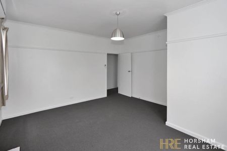 Freshly Updated 3-Bedroom Home – Horsham West - Photo 5