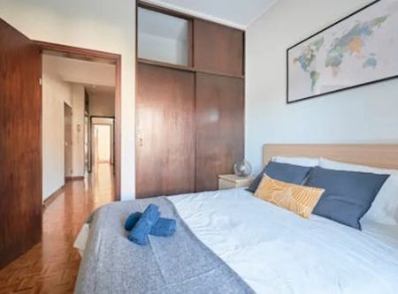 Avenida da República, Lisbon, Lisbon 1050-197 - Photo 4