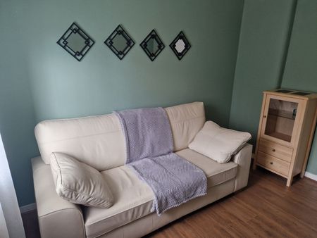 Room in a Shared Flat, West Pilton Grove, EH4 - Photo 2