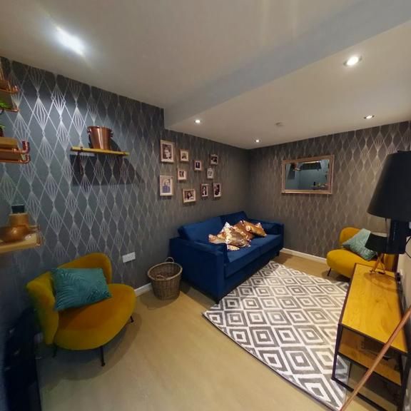 5 bedroom house to rent - Photo 1