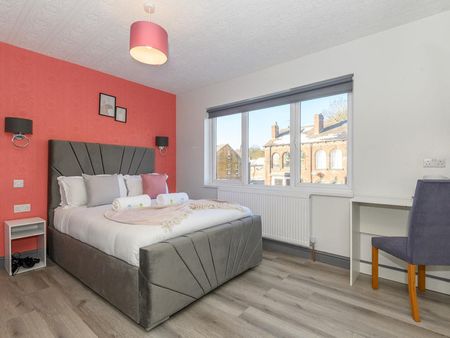 Lower Wortley Road - Photo 2