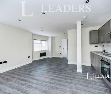 South Coast Road, Peacehaven, East Sussex, BN10 - Photo 1