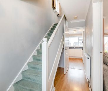 3 bedroom semi-detached house to rent - Photo 2