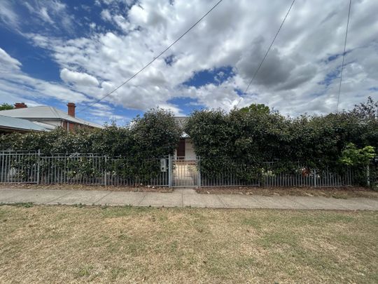 119 Brisbane Street, TAMWORTH NSW 2340 - Photo 1