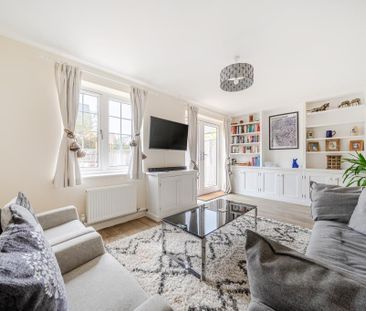 4 bedroom terraced house to rent - Photo 1