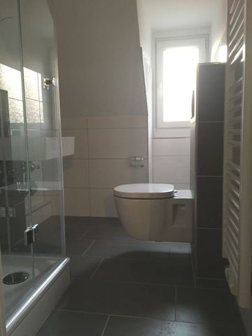 *** Charmante DG-Wohnung sucht neue Bewohner! *** - Foto 2