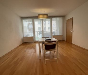 Rembrandtstraße: teilmöblierte 2 Zimmer mit Loggia (ab 01.08.2026) ... - Photo 2