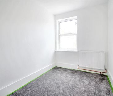 2 Bedroom House to let - Photo 5