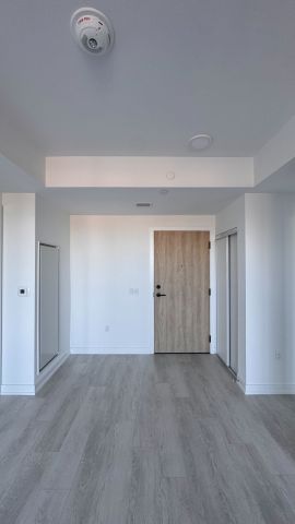 For Lease - 801 The Queens Way Unit# 707, Toronto, Ontario - Photo 4