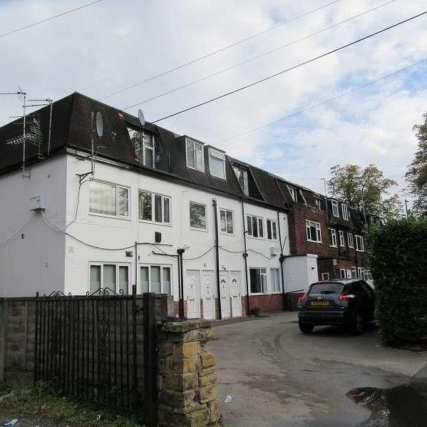 Alexandra Road South, Whalley Range, Manchester, M16 - Photo 1