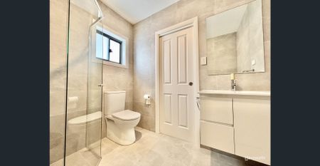 Modern Two Bedroom Granny Flat with Easy-Care Living… - Photo 4