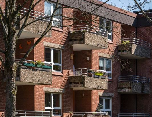 Willkommen in unserer beliebten Seniorenwohnanlage 'Im Schlenk' - Photo 1