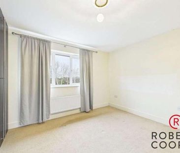 Coleridge Drive, Ruislip, HA4 - Photo 3