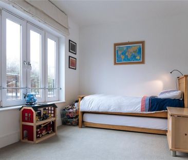 5 bedroom terraced house to rent - Photo 2