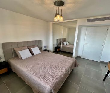 Location Appartement 2 pièces 46m² BEAUSOLEIL 06240 - Photo 3