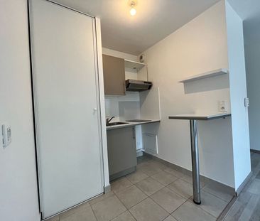Location Appartement 1 pièce 29m² - Photo 4